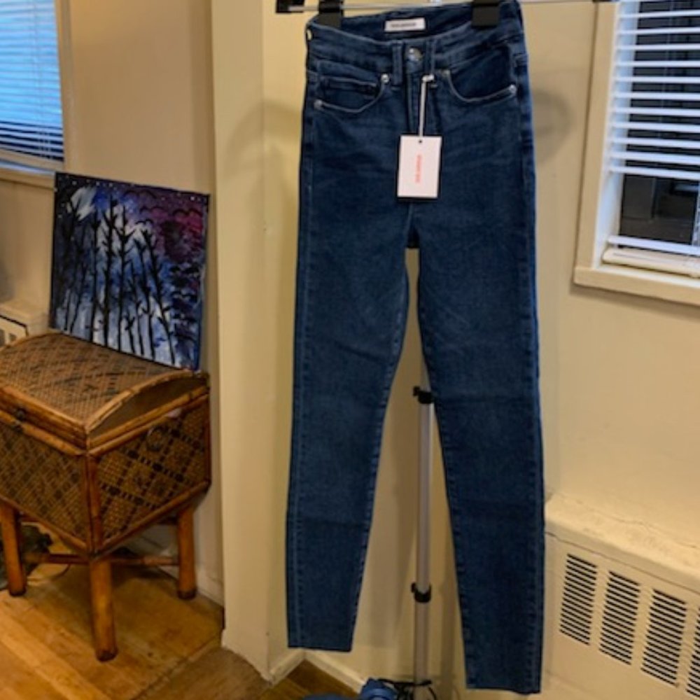Good American  Raw Edge jeans